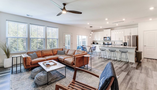 5 Mi to Bethany Beach: Resort-Style Gem w/Pools!