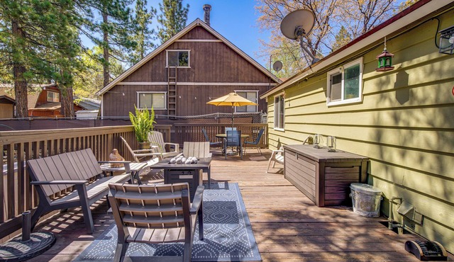 5 Mi to Big Bear Lake: Pet-Friendly Gem Near Hikes