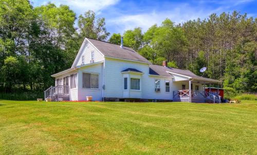 5 Mi to Cooperstown All Star Village Otego Home