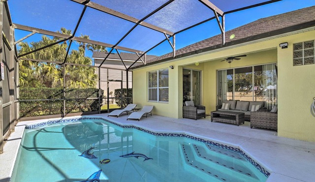 5 Mi to Disney World: Retreat w/Pool & Lanai!