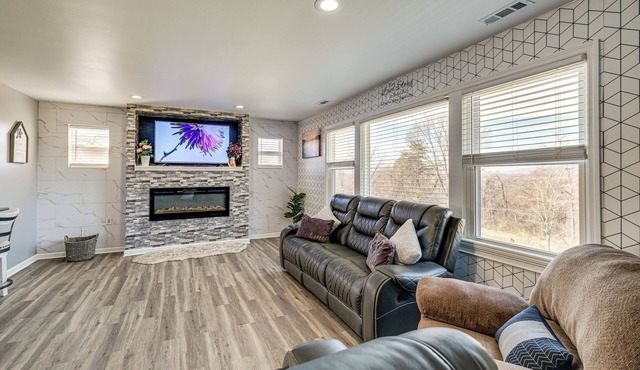 5 Mi to Dtwn: Family-Friendly Home in Roanoke!