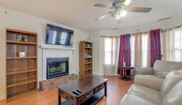5 Mi to Dtwn New Bern & Riverfront: Home w/Yard!
