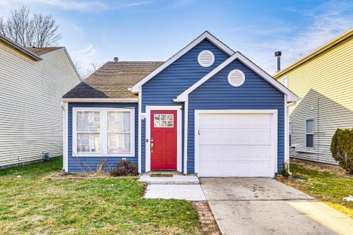 5 Mi to Eagle Creek Park Home with Fenced Yard!