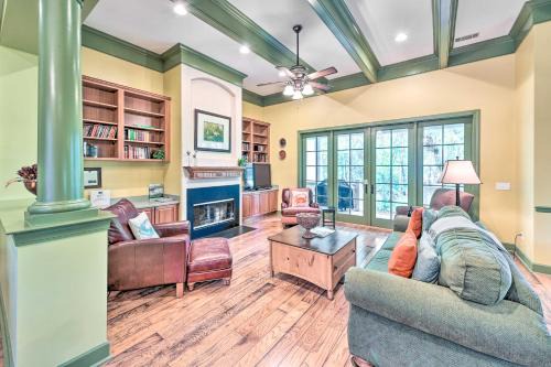 5 Mi to Old Town Bluffton: Cottage w/Patio