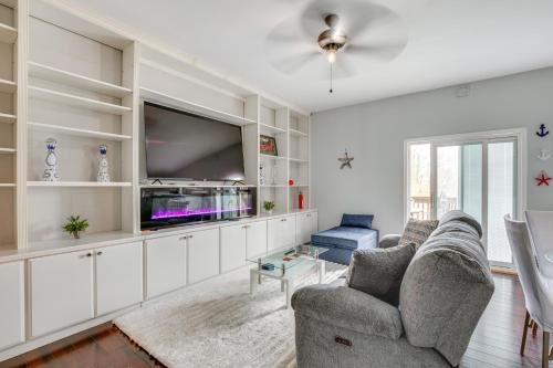 5 Mi to Rutgers University New Jersey Guest Suite