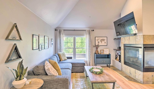 5 Mi to Ski Resort: Breck Penthouse Studio