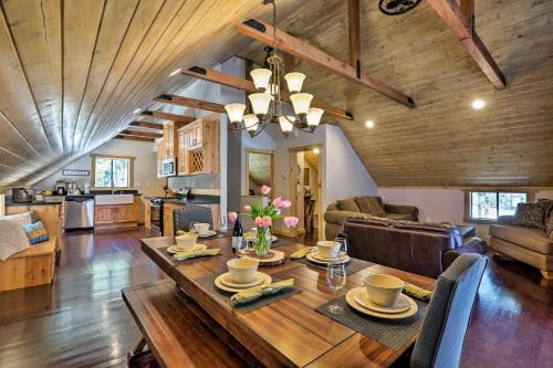 5 Mi to Skiing! Family Getaway Near Donner Lake