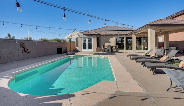 5 Mi to Surprise Stadium: Chic Home w/Pool