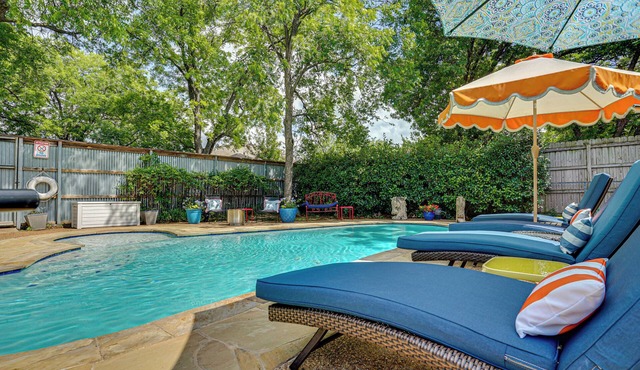 5 Mi to Will Rogers Center! Private Oasis w/Grill