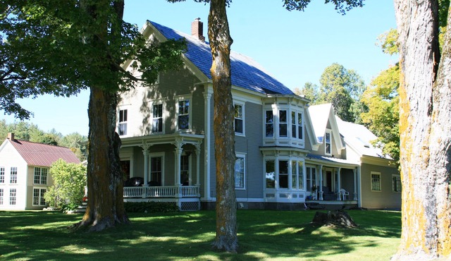 5 miles to Okemo/Ludlow, 25 Acre Playground, Great Ski or Summer Rental