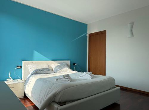 5 min to Equieffe & Private Parking - Teo House