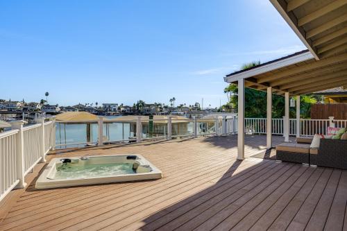 5 Min to Fast Water: Waterfront Discovery Bay Home