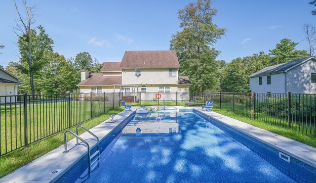 5 min to Jack Frost-Ski-Hot Tub-Game Room-Fire Pit