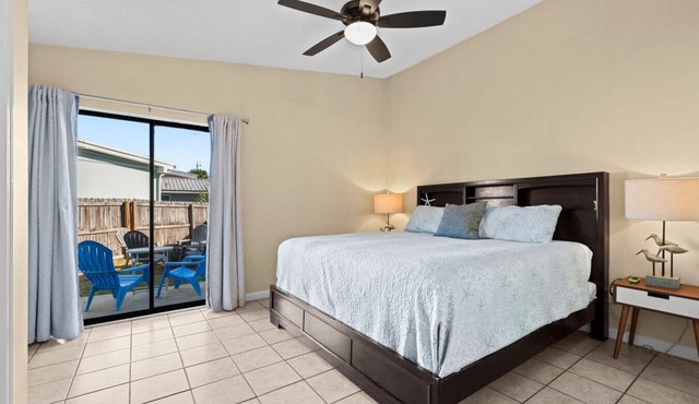 5 Min Walk to Sand | King Bed | Private Yard!