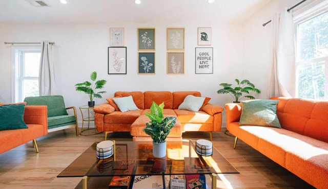 5 Mins to Downtown CHI Sleeps 10 - Parking + Games