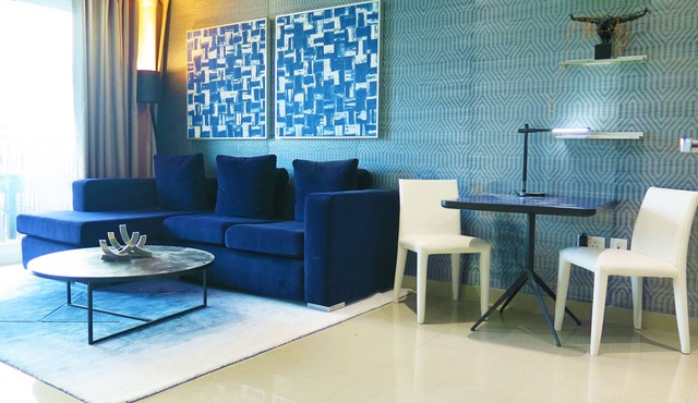 5 mins to Southwark tube station, luxury flat with superb viewing