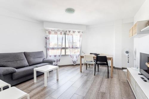 5 Minutes From Downtown Valencia