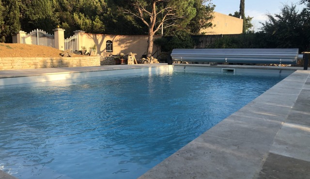 5 minutes from the beach, family home with pool and garden!