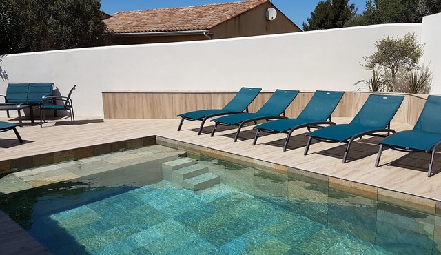 5 minutes from the beaches , Villa with Pool, Boulodrome, Pinball and Babyfoot