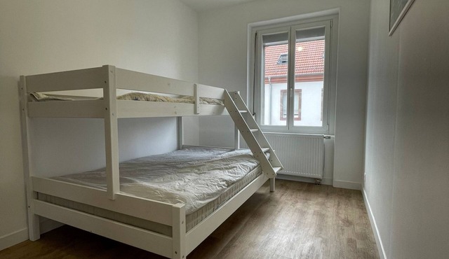 5 minutes from the center! Ideal apartment for families, quiet, easy parking