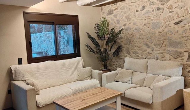 5 minutes from the beach! Completely renovated rural tourism house, ideal for families