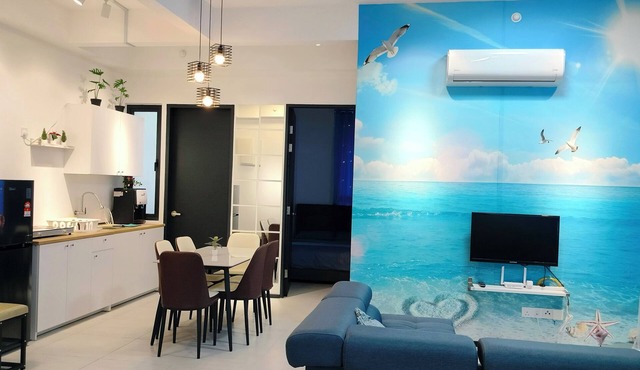 5 Minutes to Georgetown Heritage Site! Family-sized Condo with 4 Pools