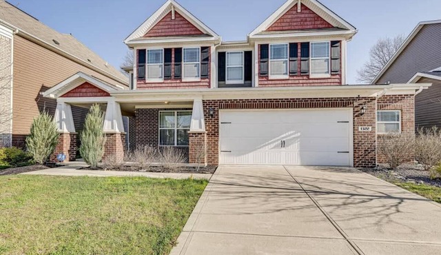 5 Minutes to Grand Park, Fully Stocked Home with Game Room