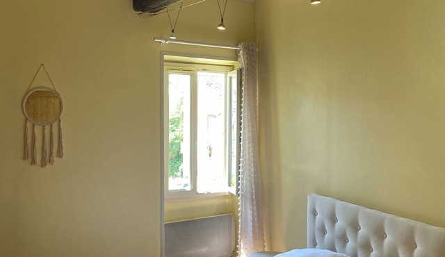 5 mn from montelimar sud. Very good location