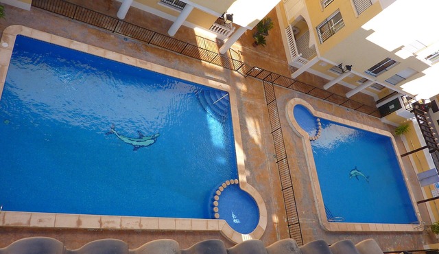 5 p. Luxe Apartment 30 min. south of Alicante/10 min. to beach/near Golf !