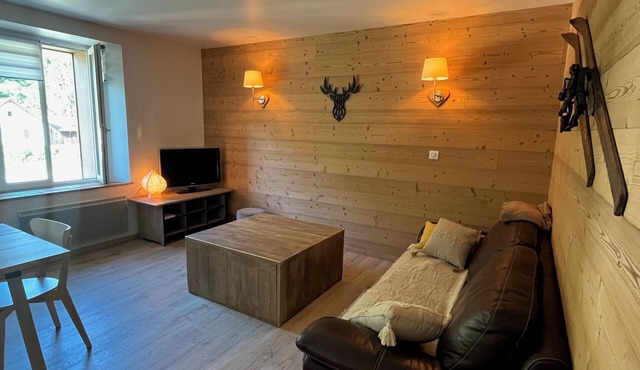 5-person chalet-style loft with garden