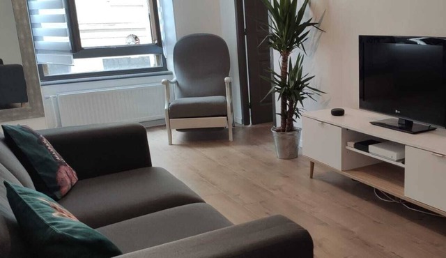 5 Pers. Proche CV, Parking Privé