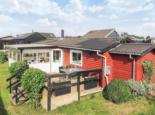 5 person holiday home in Karrebæksminde