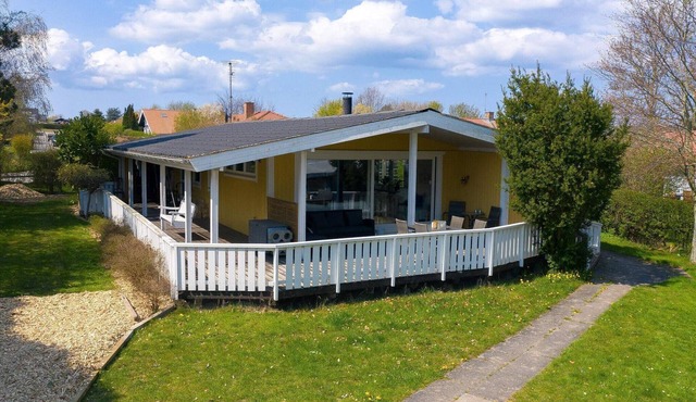 5 person holiday home in Føllenslev-By Traum