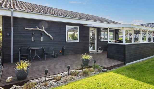 5 person holiday home in Juelsminde-By Traum
