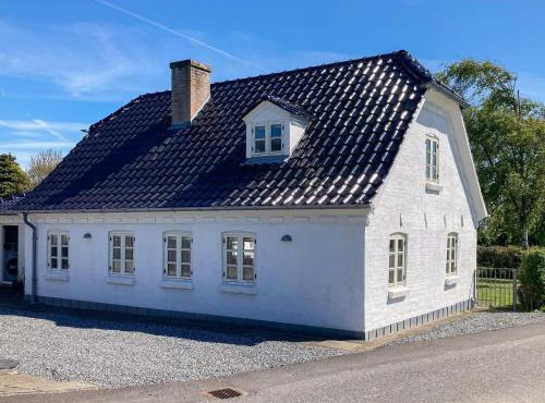 5 person holiday home in Øster Assels-By Traum