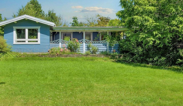 5 person holiday home in Græsted-By Traum