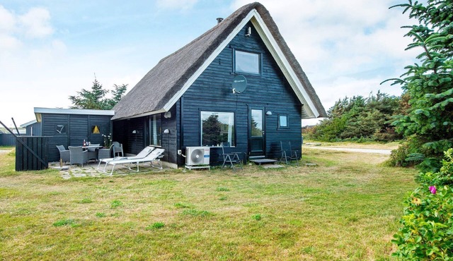 5 person holiday home in Harboøre-By Traum