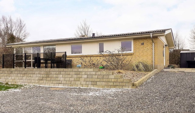 5 person holiday home in Roslev