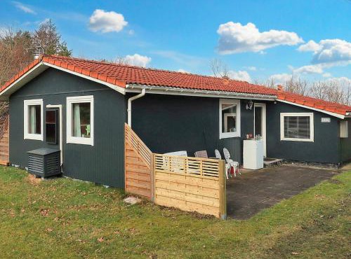 5 person holiday home in Asaa-By Traum