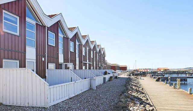 5 person holiday home in Nibe-By Traum