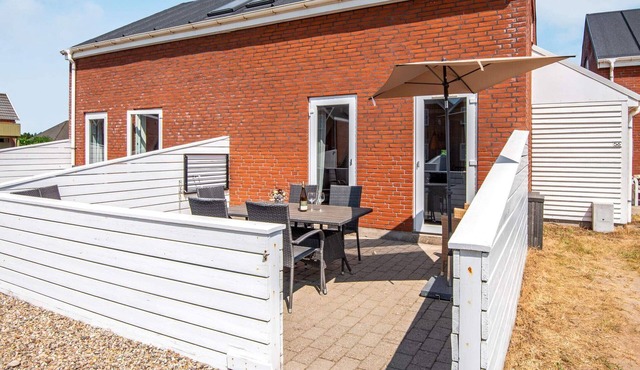 5 person holiday home in Rømø-By Traum