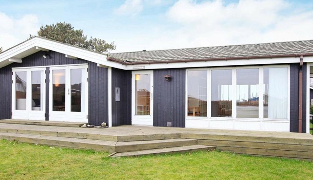 5 person holiday home in Fr rup