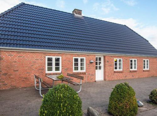 5 person holiday home in Rømø