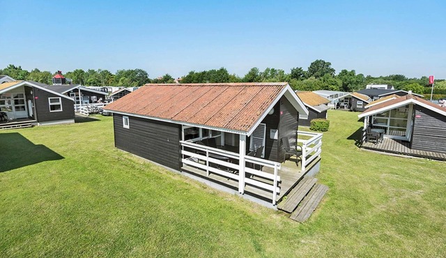 5 person holiday park home in Holbaek