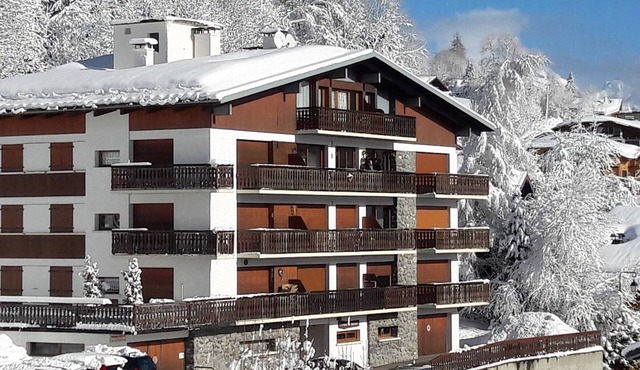 5-room apartment for 11 people in Les Gets, near slopes and shops