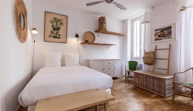 5 Sens - Studio rénové avec vue sur le Vieux Port