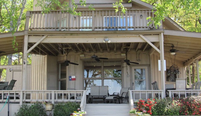 5 STAR 5BR Family Getaway on OPEN Water with Kayaks!