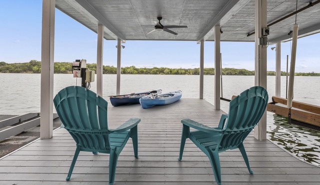 5-Star Guest Favorite: Big Beds, Great Views, Dogs Welcome
