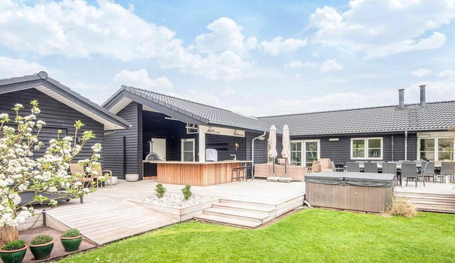 5 star holiday home in Juelsminde