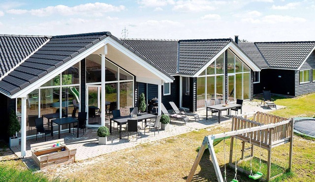 5 star holiday home in Ringkøbing